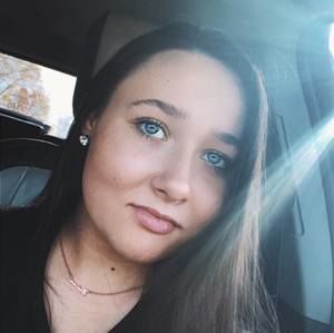 Meet your Posher, Brianna